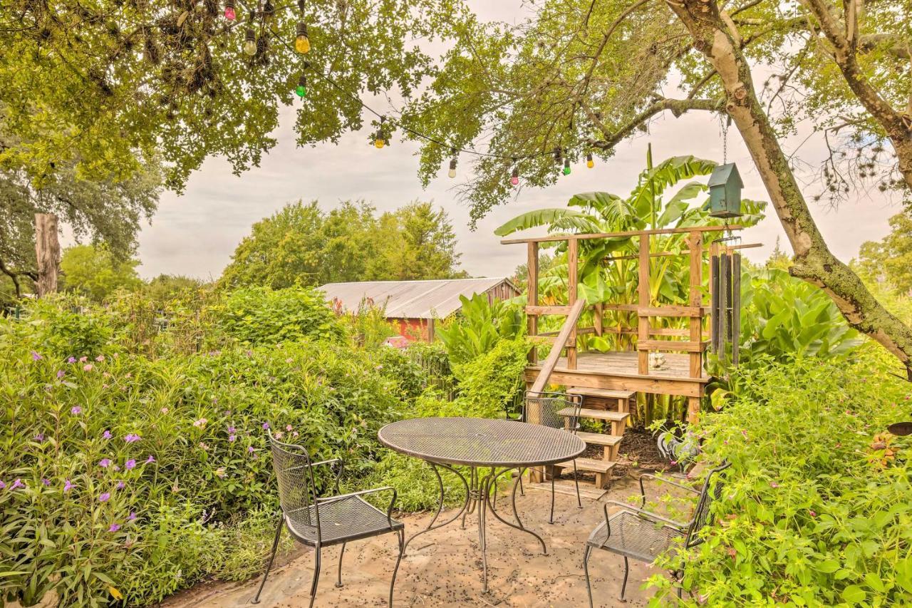 The Gathering Place Brenham Home On 6 Acres Eksteriør billede