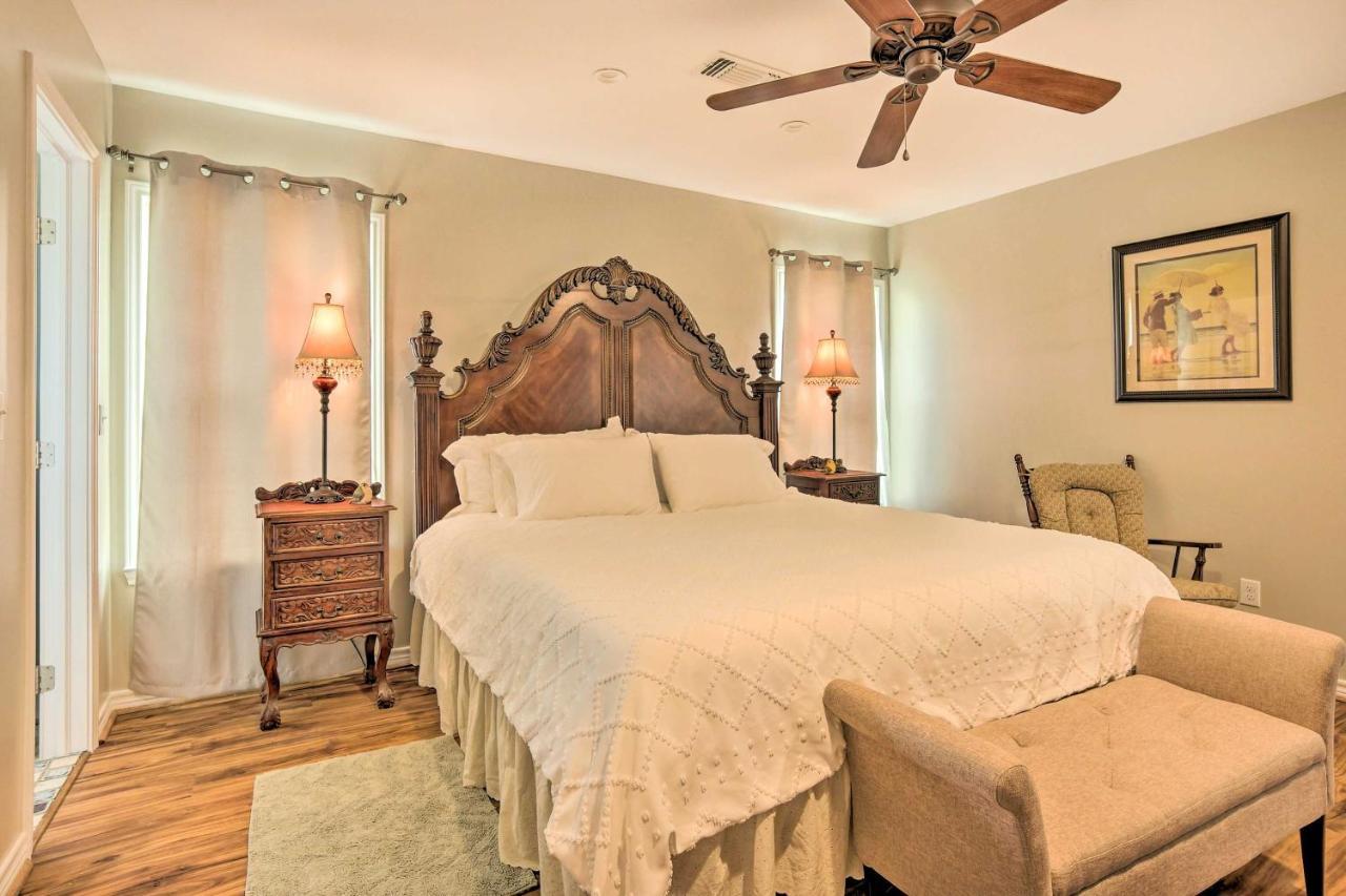 The Gathering Place Brenham Home On 6 Acres Eksteriør billede